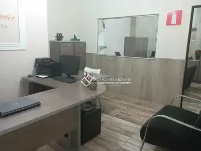 Loja com 0 quartos em Centro, Conselheiro Lafaiete - 70m²