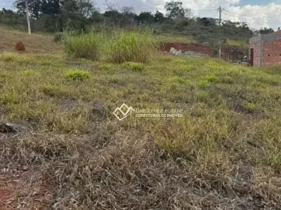 Lote em Condomínio com 0 quartos em Cidade Jardim, Conselheiro Lafaiete - 220m²