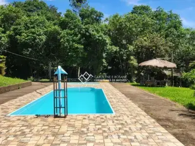 Sítio com 3 quartos em Fazenda das Palmeiras, Conselheiro Lafaiete - 5000m²
