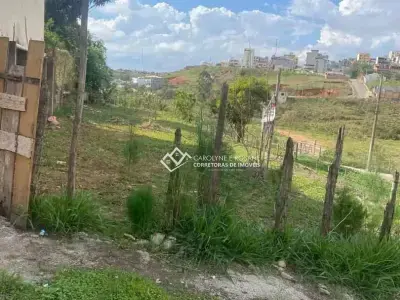 Lote / Terreno com 0 quartos em Siderúrgico, Conselheiro Lafaiete - 300m²