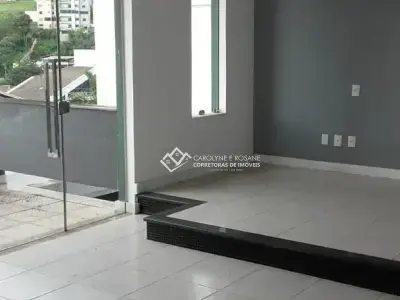 Casa com 3 quartos em Recanto dos Colibris, Conselheiro Lafaiete - 500m²