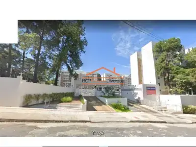 Área Privativa com 3 quartos em Santa Amélia