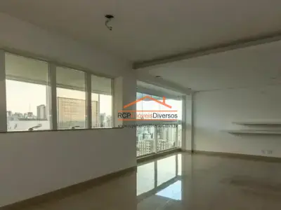Apartamento com 3 quartos em Santo Agostinho