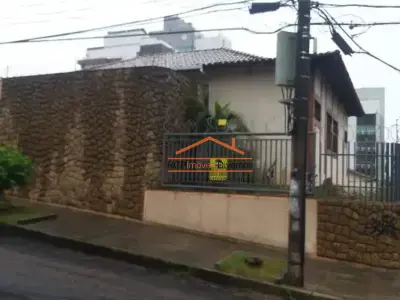 Casa com 5 quartos em Palmares