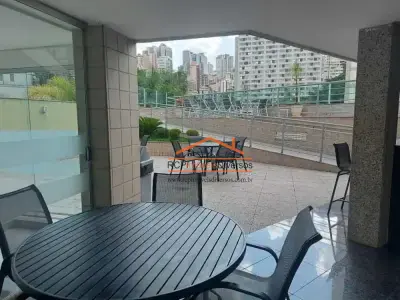 Apartamento com 3 quartos em Coração de Jesus