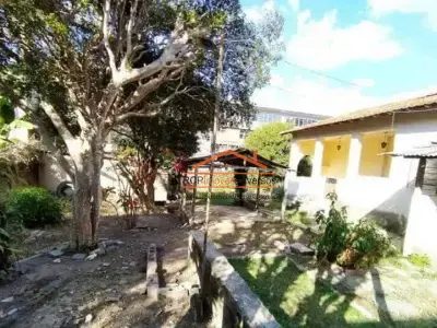 Lote / Terreno com 3 quartos em São Cristóvão