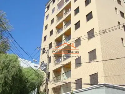 Apartamento com 3 quartos em Sagrada Família