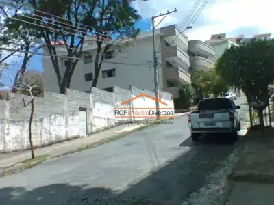 Lote / Terreno com 0 quartos em Sagrada Família