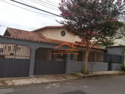 Casa com 3 quartos em Ipiranga