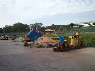 Lote em Condomínio com 5 quartos em Cond. Vila Monte Verde