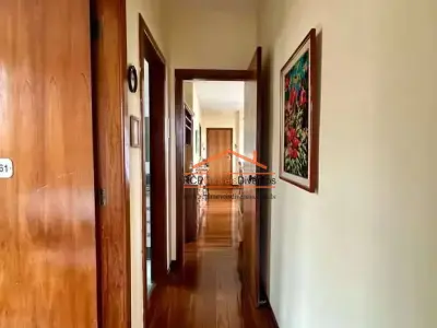 Apartamento com 3 quartos em Colégio Batista