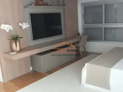 Apartamento com 4 quartos em Savassi