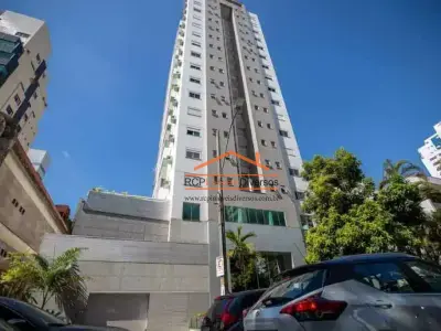 Cobertura com 3 quartos em Savassi