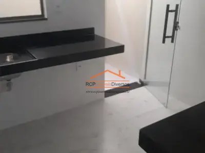Casa Geminada com 2 quartos em Jardim Guanabara