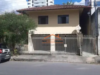 Imóveis em Itapoã