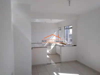Casa Geminada com 4 quartos em Planalto