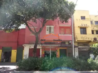 Prédio com 0 quartos em Centro