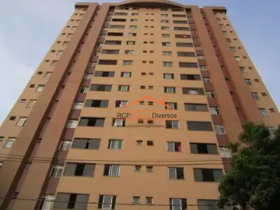 Apartamento com 3 quartos em Funcionários