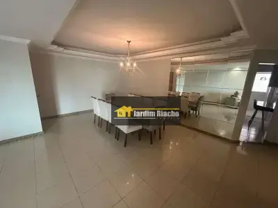 Apartamento com 3 quartos em Inconfidentes