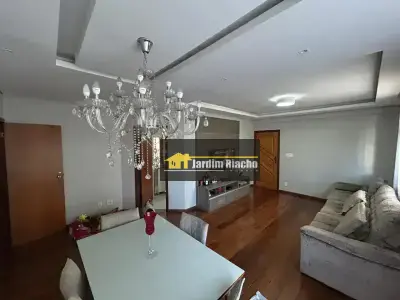 Apartamento com 4 quartos em Jardim Riacho das Pedras