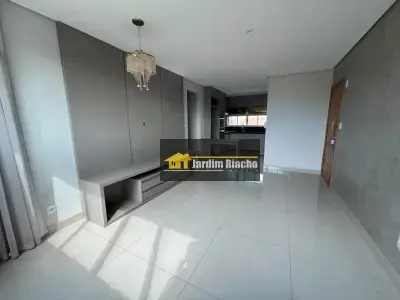 Apartamento com 3 quartos em Jardim Riacho das Pedras