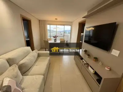 Apartamento com 3 quartos em Jardim Riacho das Pedras