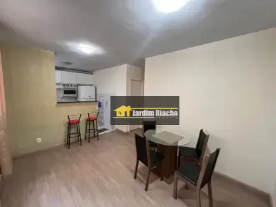 Apartamento com 2 quartos em Jardim Riacho das Pedras