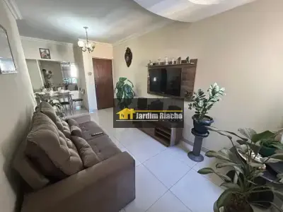 Apartamento com 3 quartos em Jardim Riacho das Pedras