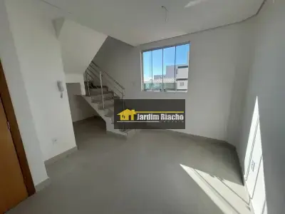 Cobertura com 2 quartos em Riacho das Pedras