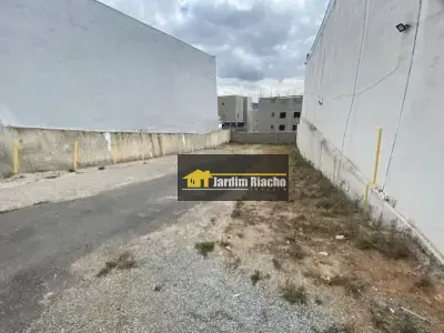 Lote / Terreno com 0 quartos em Niterói