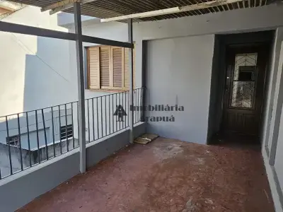 Casa com 2 quartos em Ferrazópolis