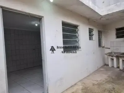 Imóveis em Vila Arapuá
