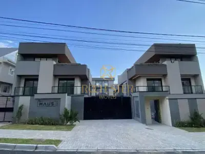 Sobrado com 0 quartos em Campina do Siqueira
