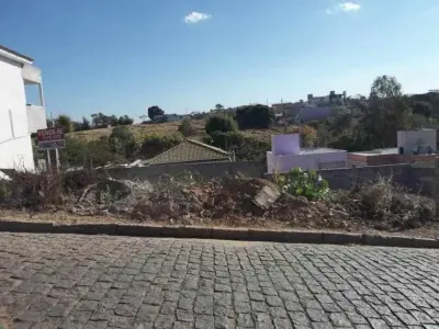 Lote / Terreno com 0 quartos em Alto do Cruzeiro, Candeias - 0m²