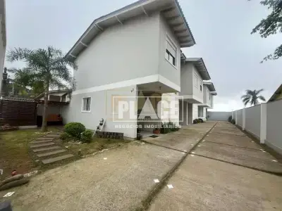 Sobrado com 0 quartos em Jardim Dos Lagos