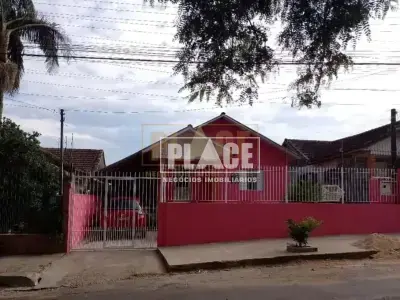 Casa com 2 quartos em colina