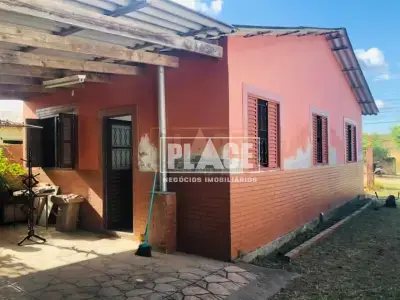 Casa com 2 quartos em Pedras Brancas