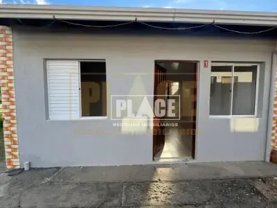 Casa com 2 quartos em Pedras Brancas
