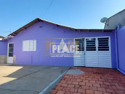 Casa com 2 quartos em Santa Rita
