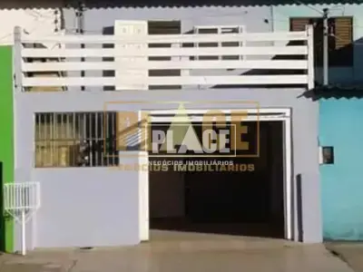 Sobrado com 2 quartos em Santa Rita