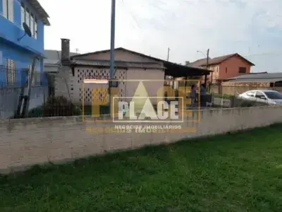 Casa com 2 quartos em Vila Elza