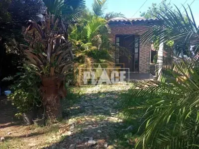 Casa com 2 quartos em Pedras Brancas