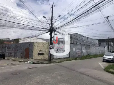 Imóveis em Parque Araxá