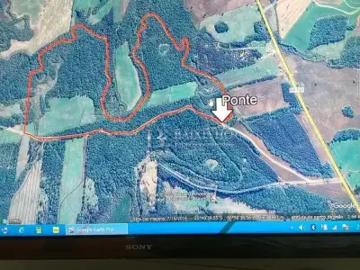 Lote / Terreno com 0 quartos em Área Rural, Mallet - 52m²