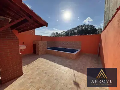 Casa Geminada com 2 quartos em GAIVOTA
