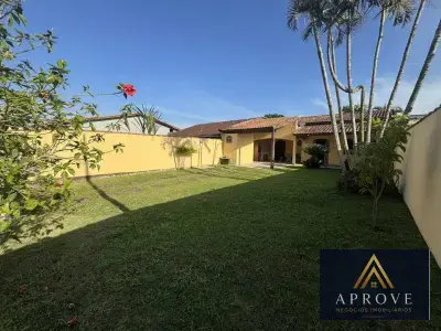 Casa com 3 quartos em BOPIRANGA