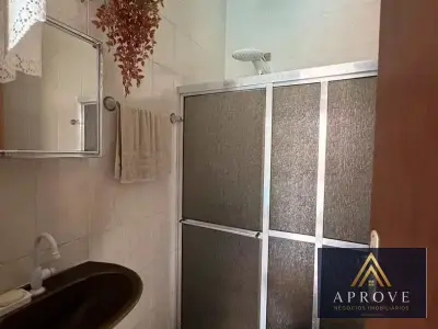 Casa com 5 quartos em CENTRO