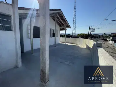 Casa com 2 quartos em BELAS ARTES
