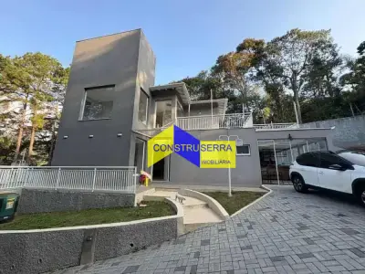 Casa com 3 quartos em Roseira