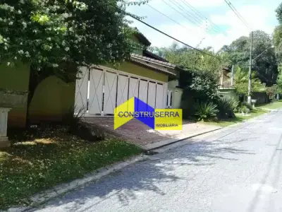 Casa de Condomínio com 3 quartos em RESERVA DAS HORTENCIAS